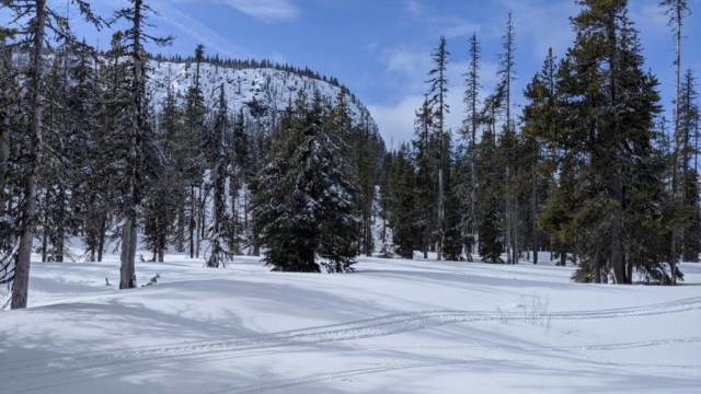 Skiing near the Butte at HooDoo
