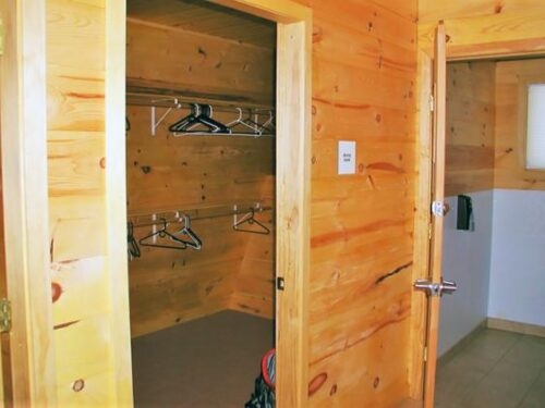 Drying room for wet gear